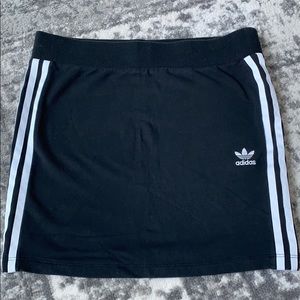 Adidas original 3 stripe black mini sports skirt S